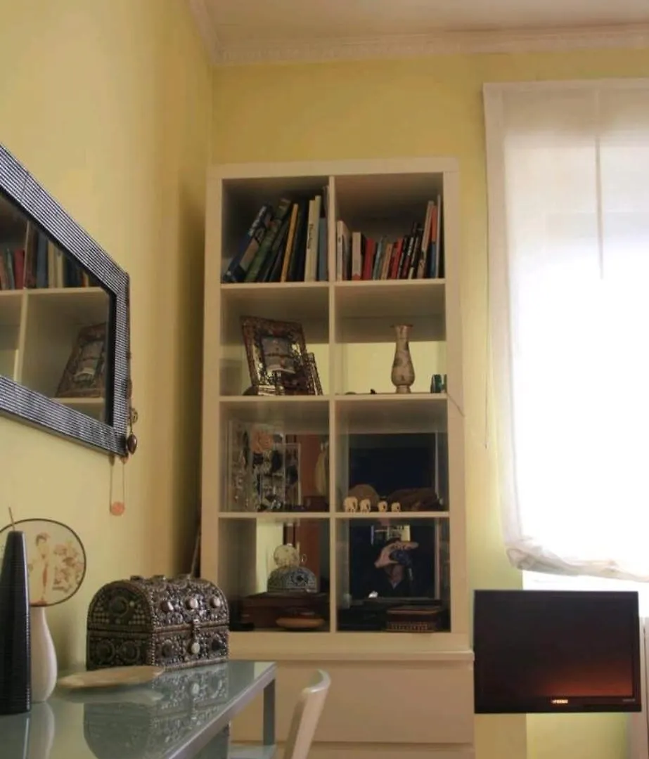 B&B Zurigo Milano 0*,  Italien
